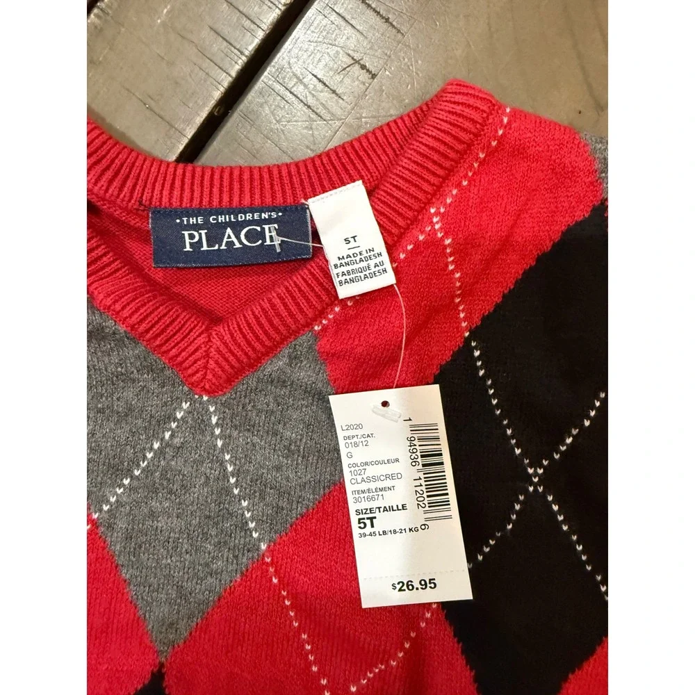 The Childrens Place Boys Argyle‎ Sweater Red Black Grey V-Neck 5T New 3016671